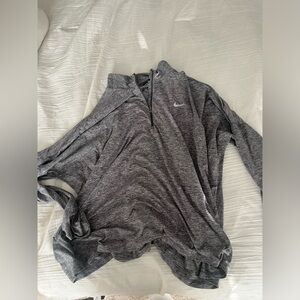Nike pullover